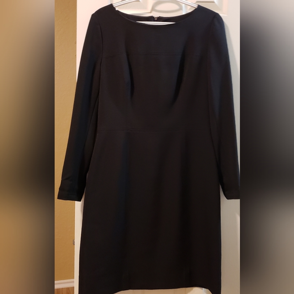 Women long sleeve Dress size 8